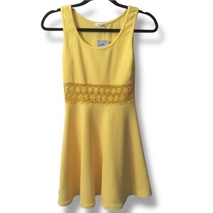 PERSAYA Yellow Fit & Flare Tank Dress Floral Daisy Lace Inset